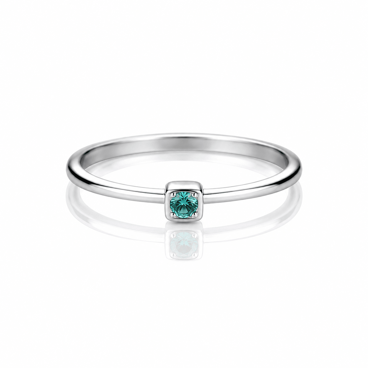 Anello minimalista in argento sterling 925 con zircone verde – Elegante design sovrapponibile - NAFALUXE