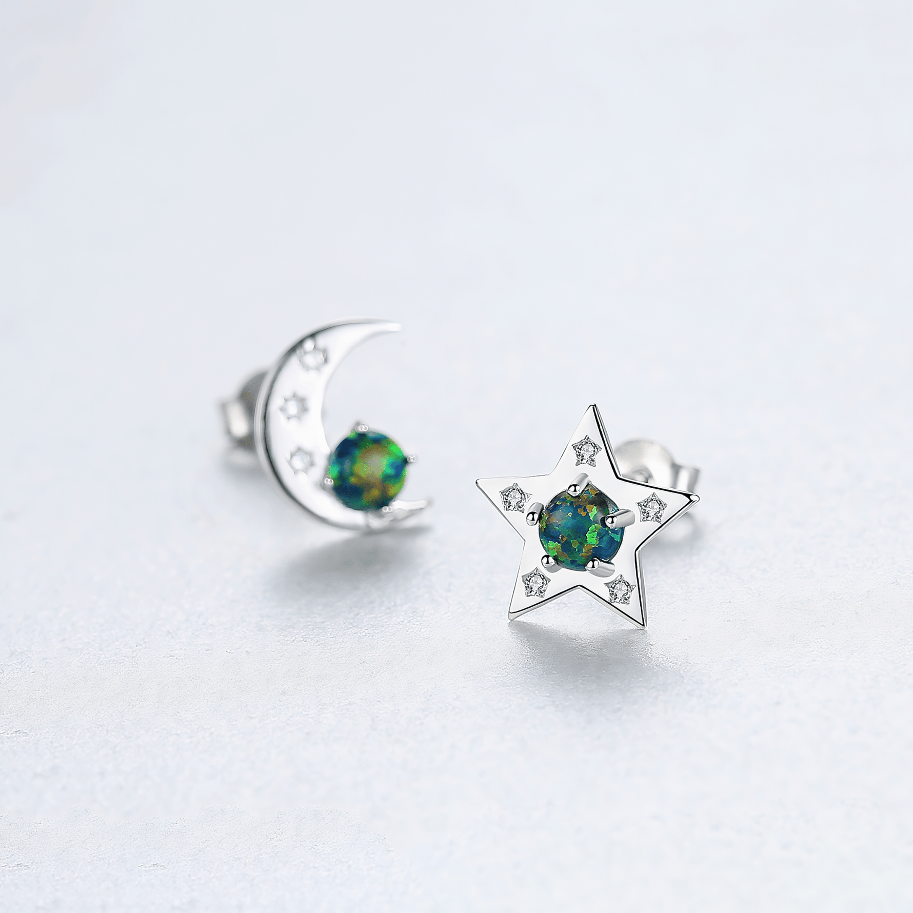 925 Sterling Silver Star & Moon Stud Earrings with Green Formica Stone - NAFALUXE