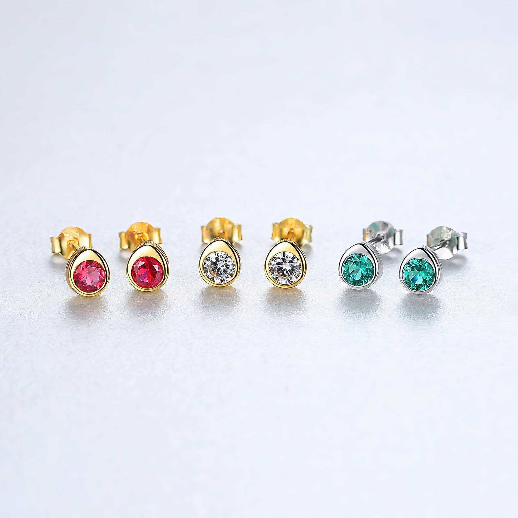 925 Sterling Silver Stud Earrings with Round Zircon Stone – Minimal Luxury Design - NAFALUXE