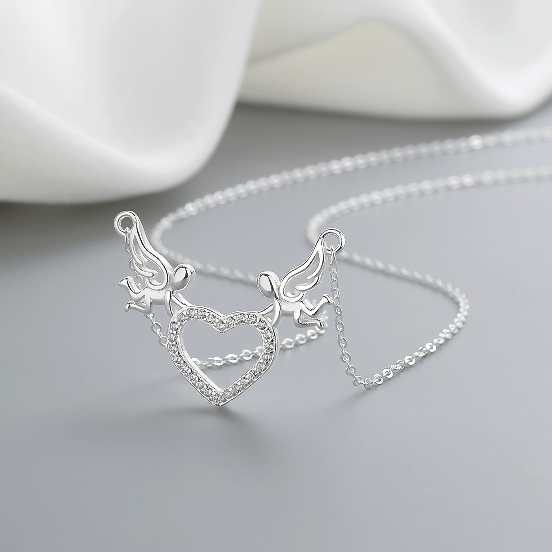 Angel Heart Necklace – 925 Silver - NAFALUXE