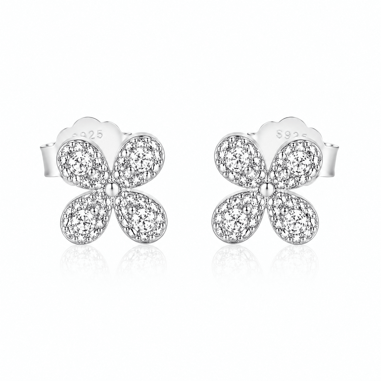 Clover Sparkle Studs – Silver 925 - NAFALUXE