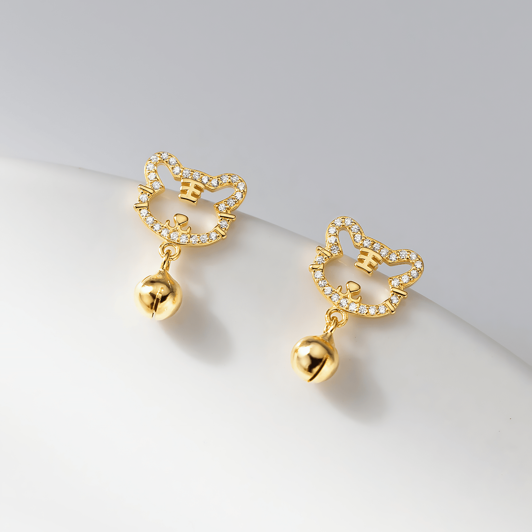 Boucles d'oreilles clous « chaton » – Boucles d'oreilles « chaton » en argent sterling 925 avec zircone cubique - NAFALUXE