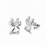 Eleganti orecchini a farfalla in argento con delicati dettagli in filigrana e scintillanti zirconi, perfetti per un tocco raffinato e femminile. - NAFALUXE