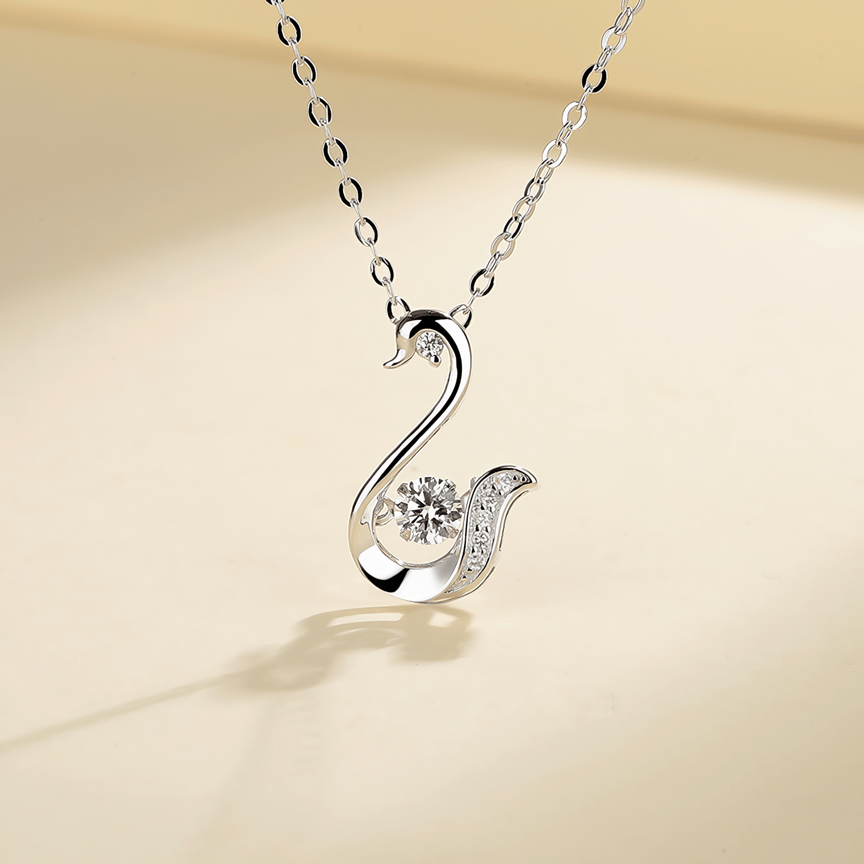 Elegant Swan Pendant Necklace – 925 Silver - NAFALUXE