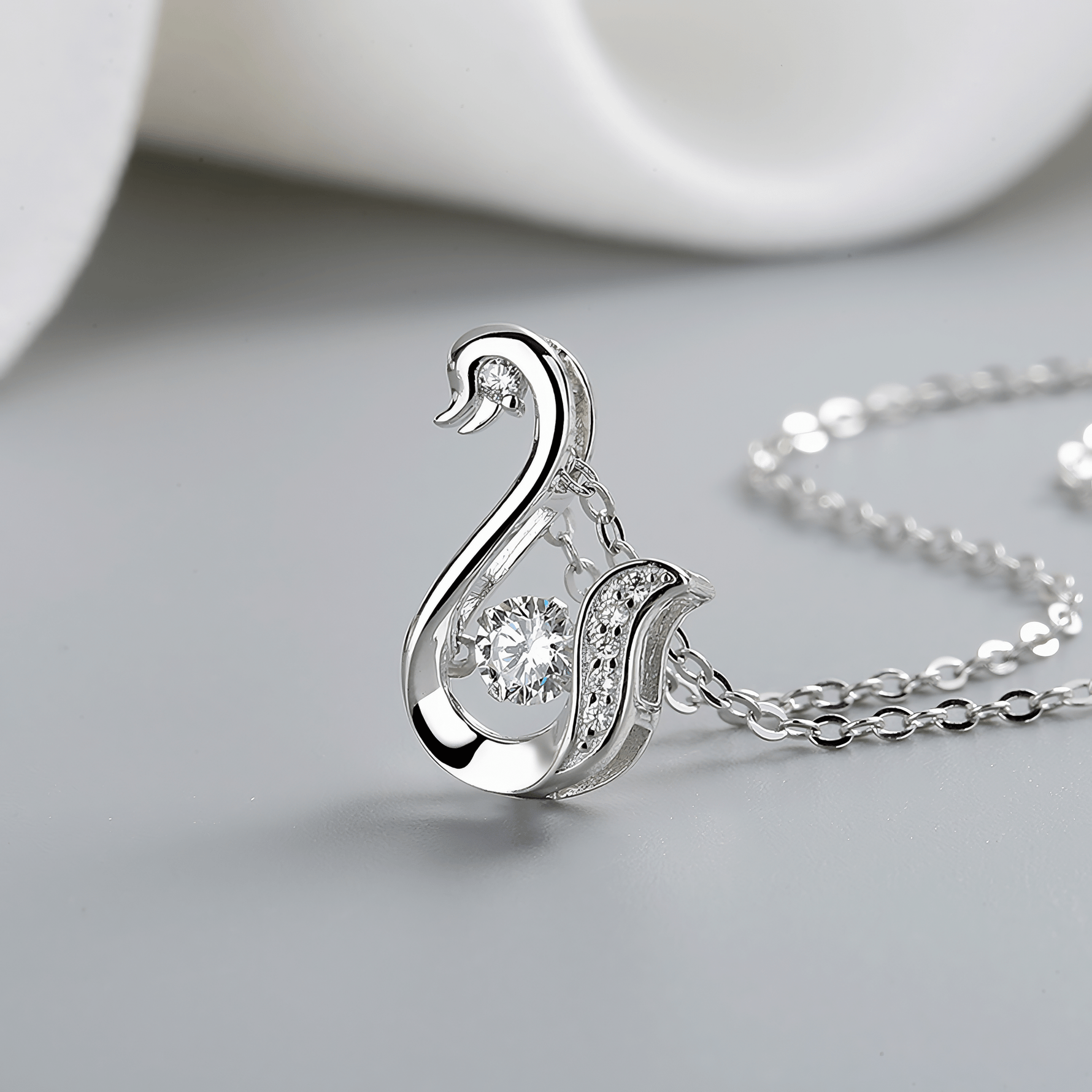 Elegant Swan Pendant Necklace – 925 Silver - NAFALUXE