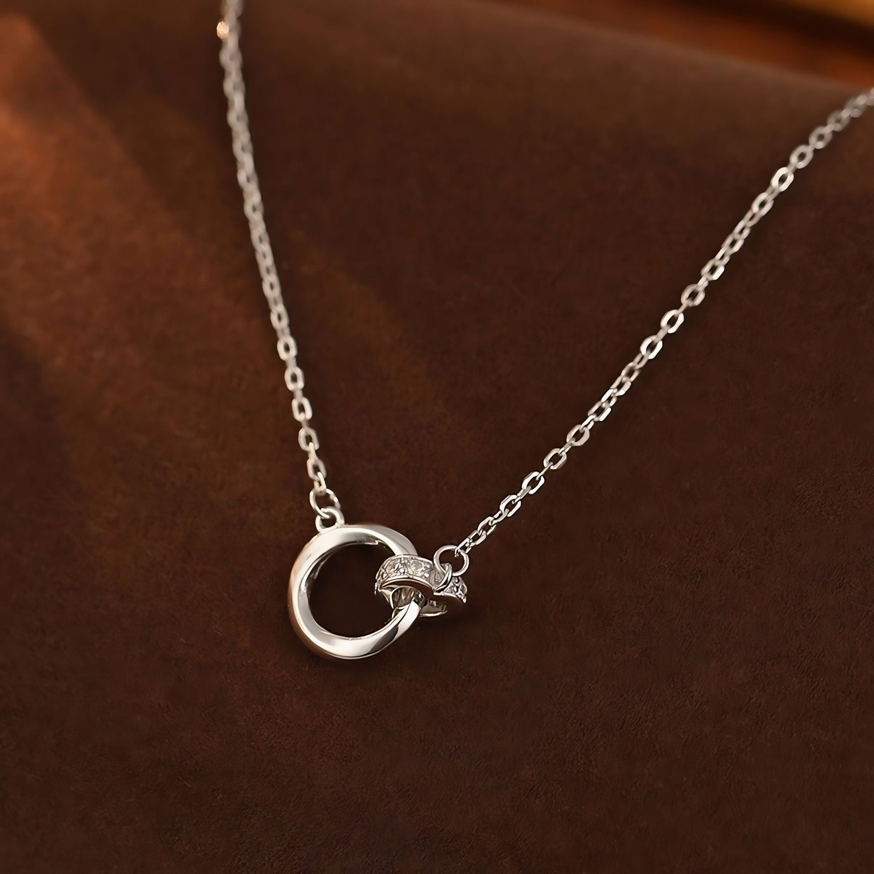 Golden Harmony Circle Bracelet - NAFALUXE