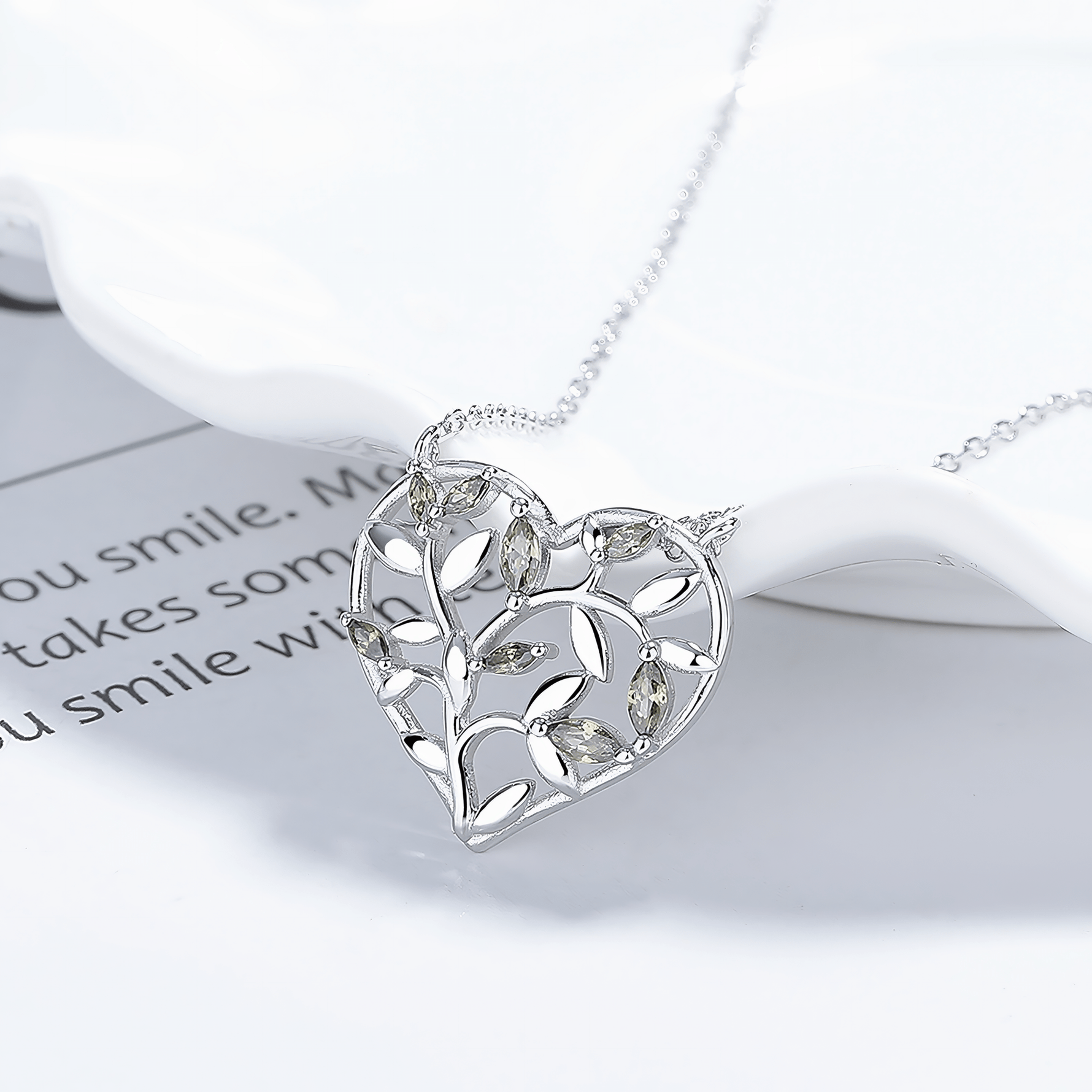 Heart of Nature Necklace – Sterling Silver with Green Zirconia - NAFALUXE