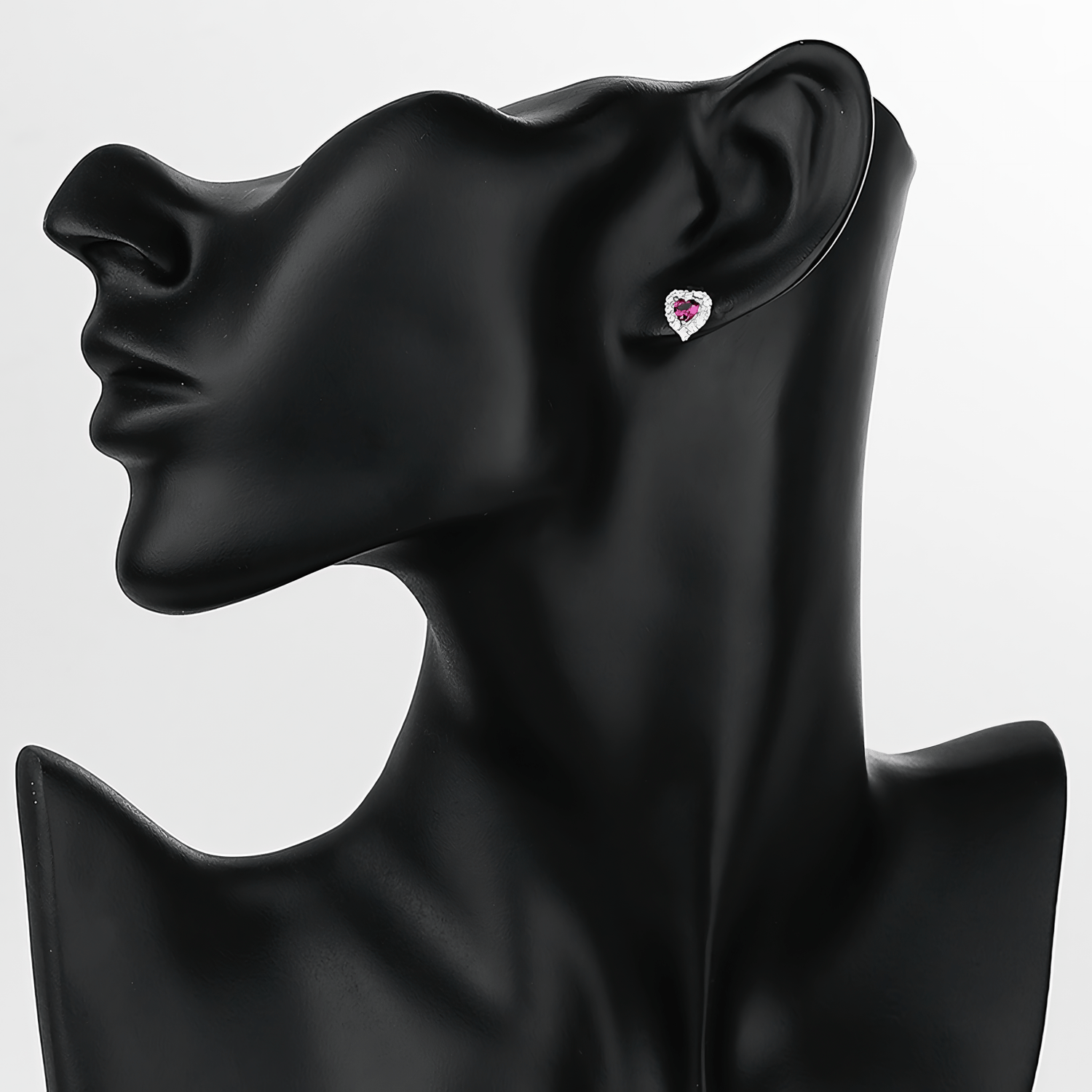 heart - shaped stud earrings - NAFALUXE