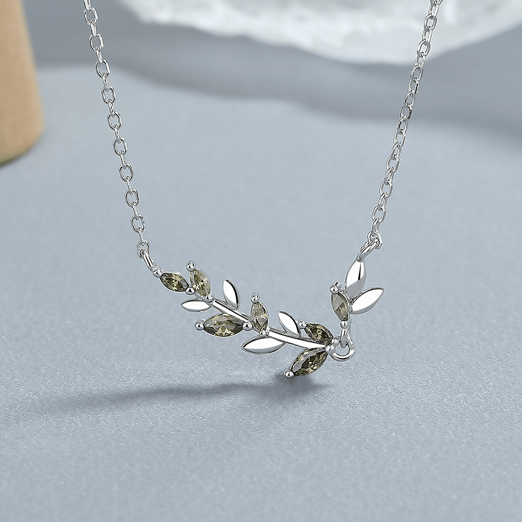 Olive Leaf Necklace in Sterling Silver with Green Zirconia - NAFALUXE