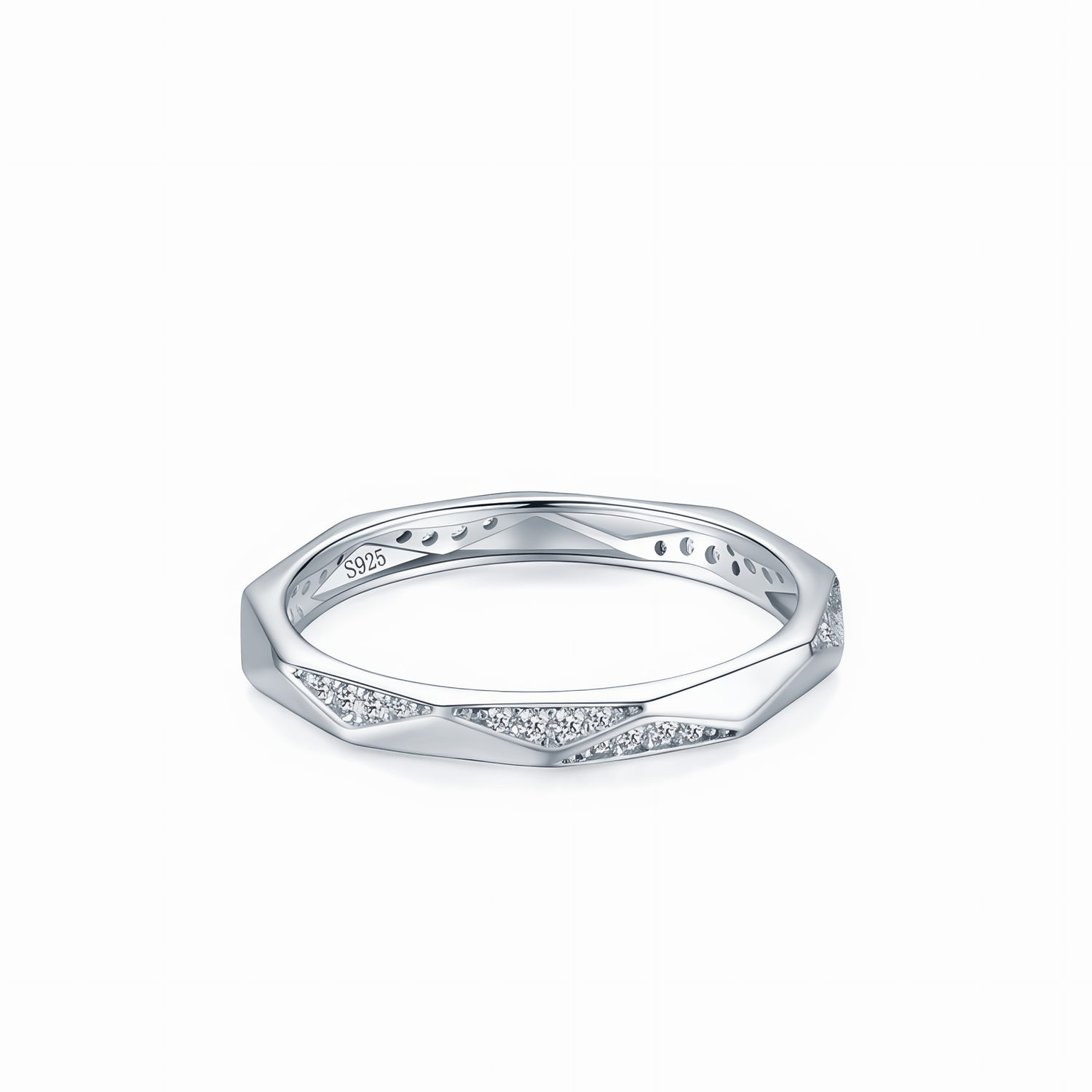 Twist Band Ring 925 Sterling Silver with Zirconia Detailing - NAFALUXE